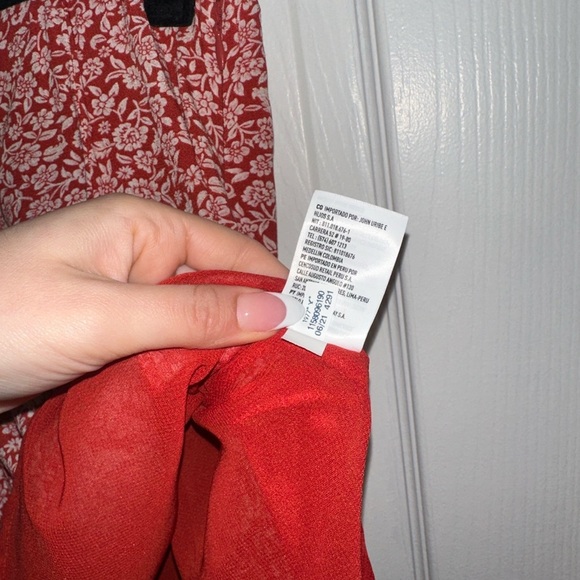 AE Floral Red Skirt - Picture 8 of 11